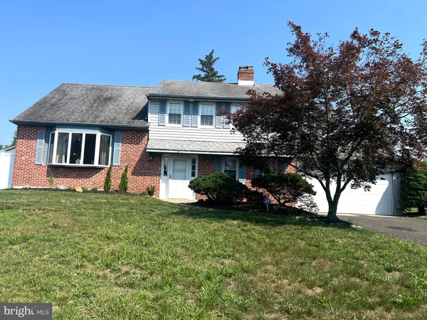$539,000 | 2 Thornhill Road, Cherry Hill, NJ 08003