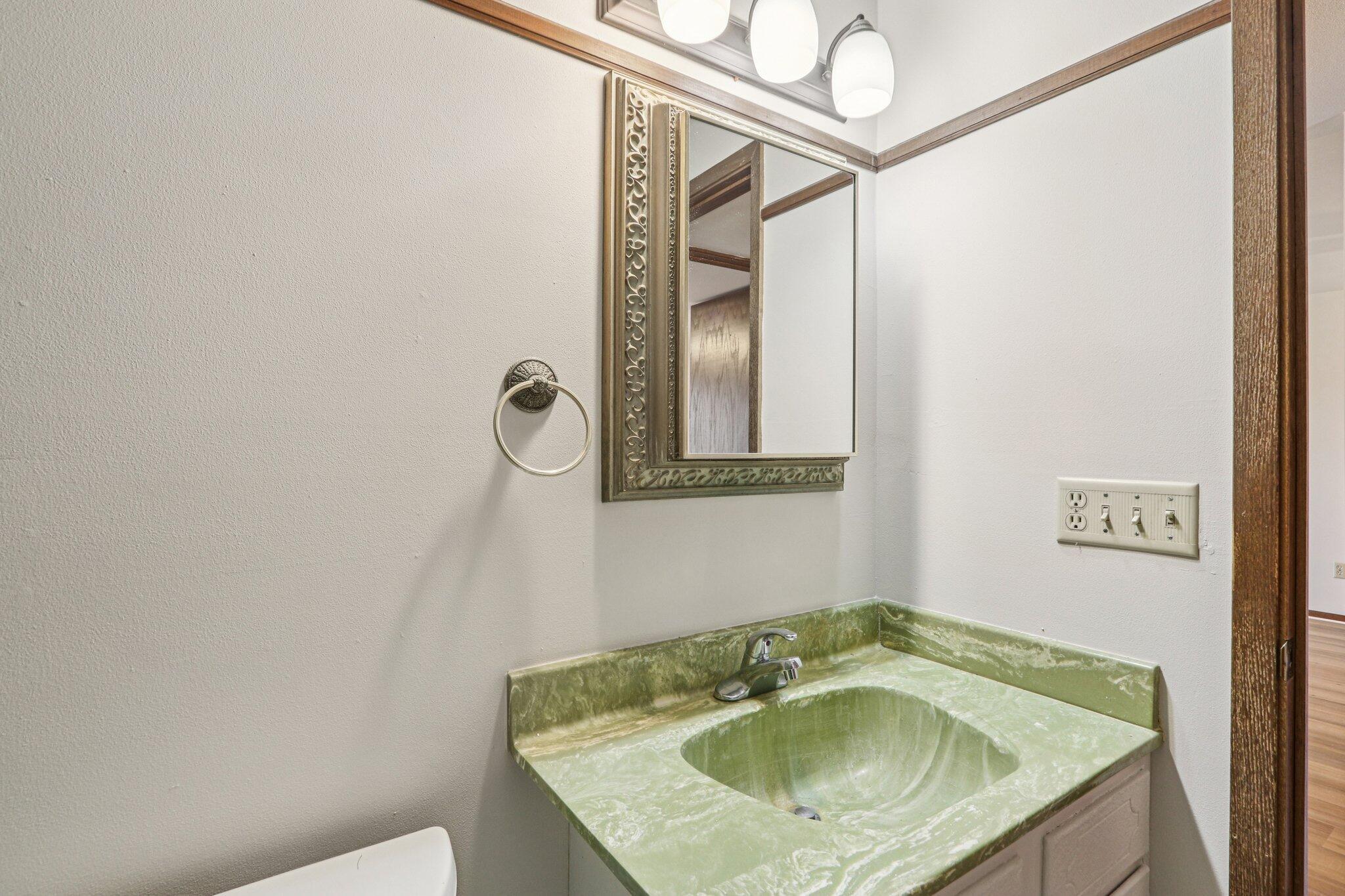 11937 West Appleton Avenue, Unit 20 Milwaukee, WI 53224 - Photo 16 of 38 Bath