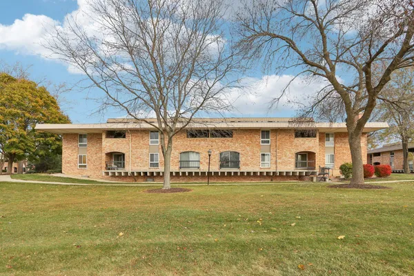 $115,000 | 11937 West Appleton Avenue, Unit 20, Milwaukee, WI 53224