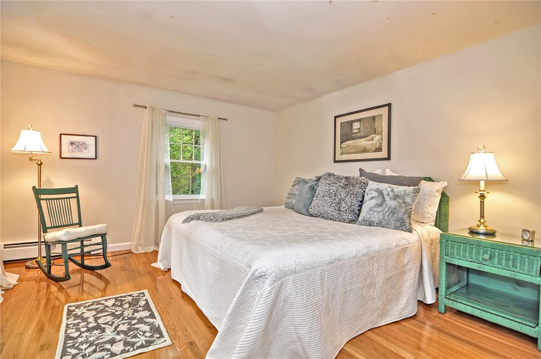 78 Torrey Road Cumberland, RI 02864 - Photo 15 of 28