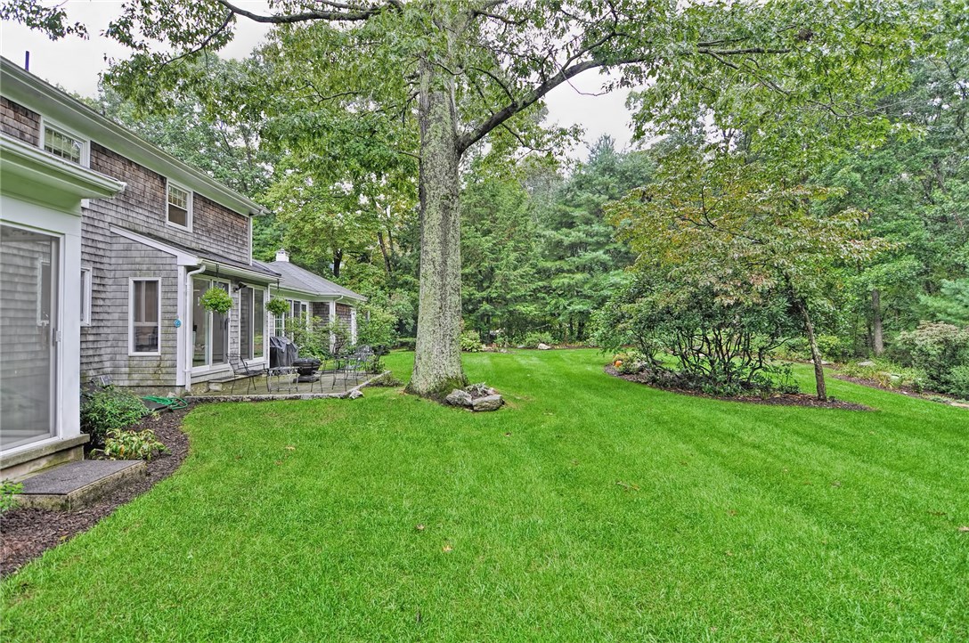 78 Torrey Road Cumberland, RI 02864 - Photo 21 of 28