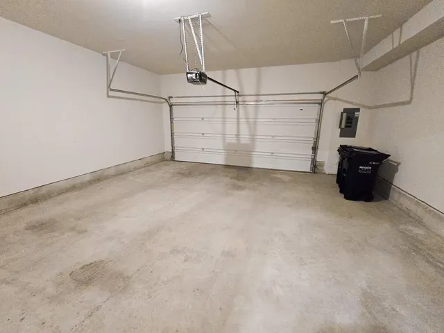 $2,200 | 1928 Buffalo Hill Drive, Mesquite, TX 75149