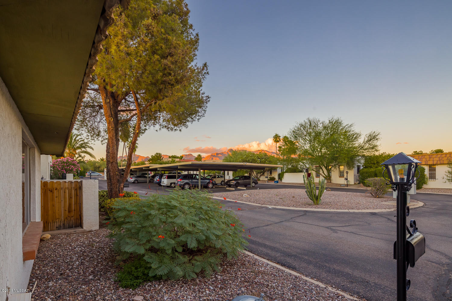 600 East River Road, Unit F Tucson, AZ 85704 - Photo 4 of 29