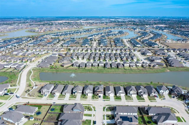 $3,300 | 208 Cambria Green Lane, Katy, TX 77493