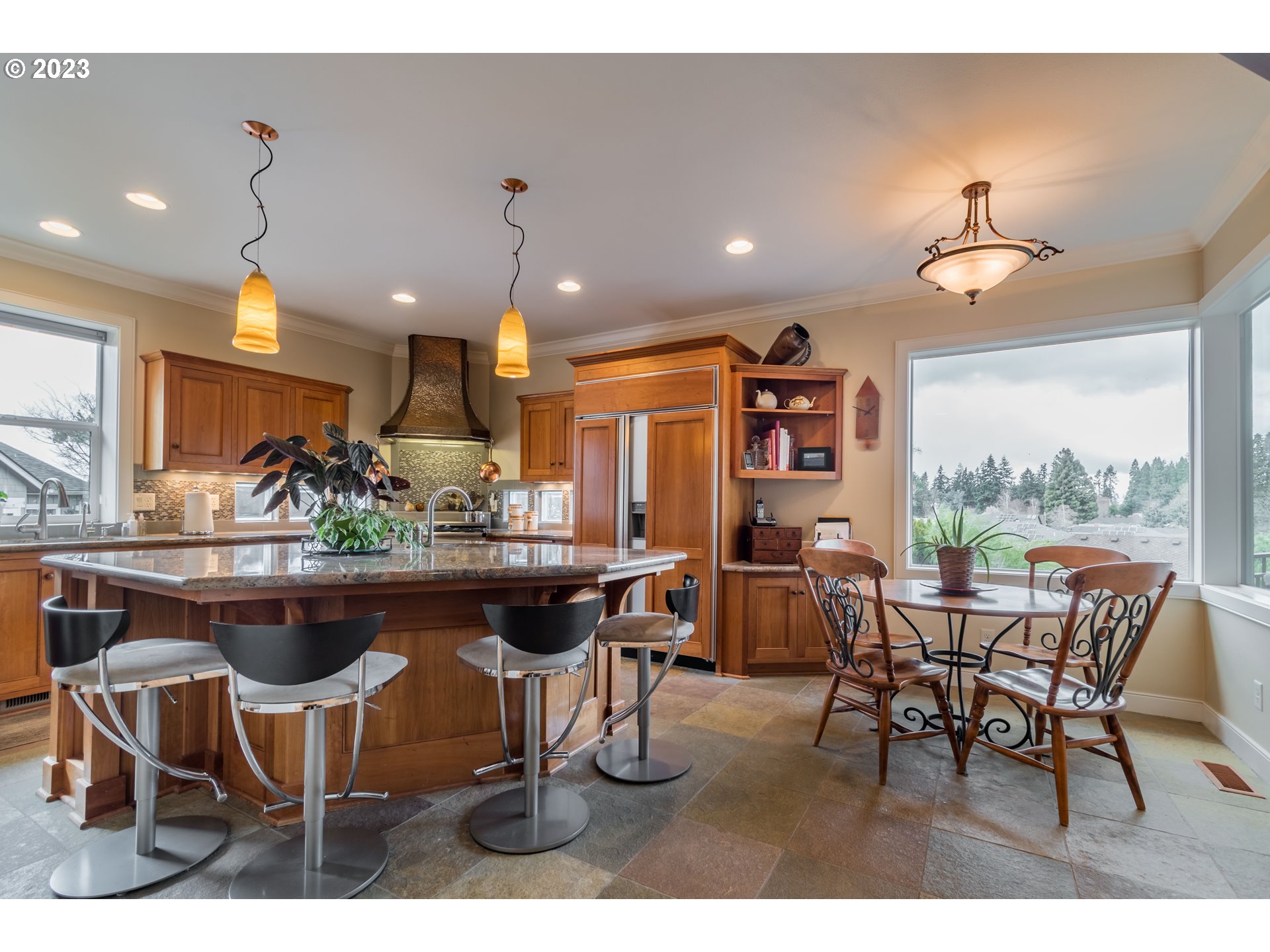1247 Crenshaw Road Eugene, OR 97401 - Photo 17 of 48 Gallery Image 17
