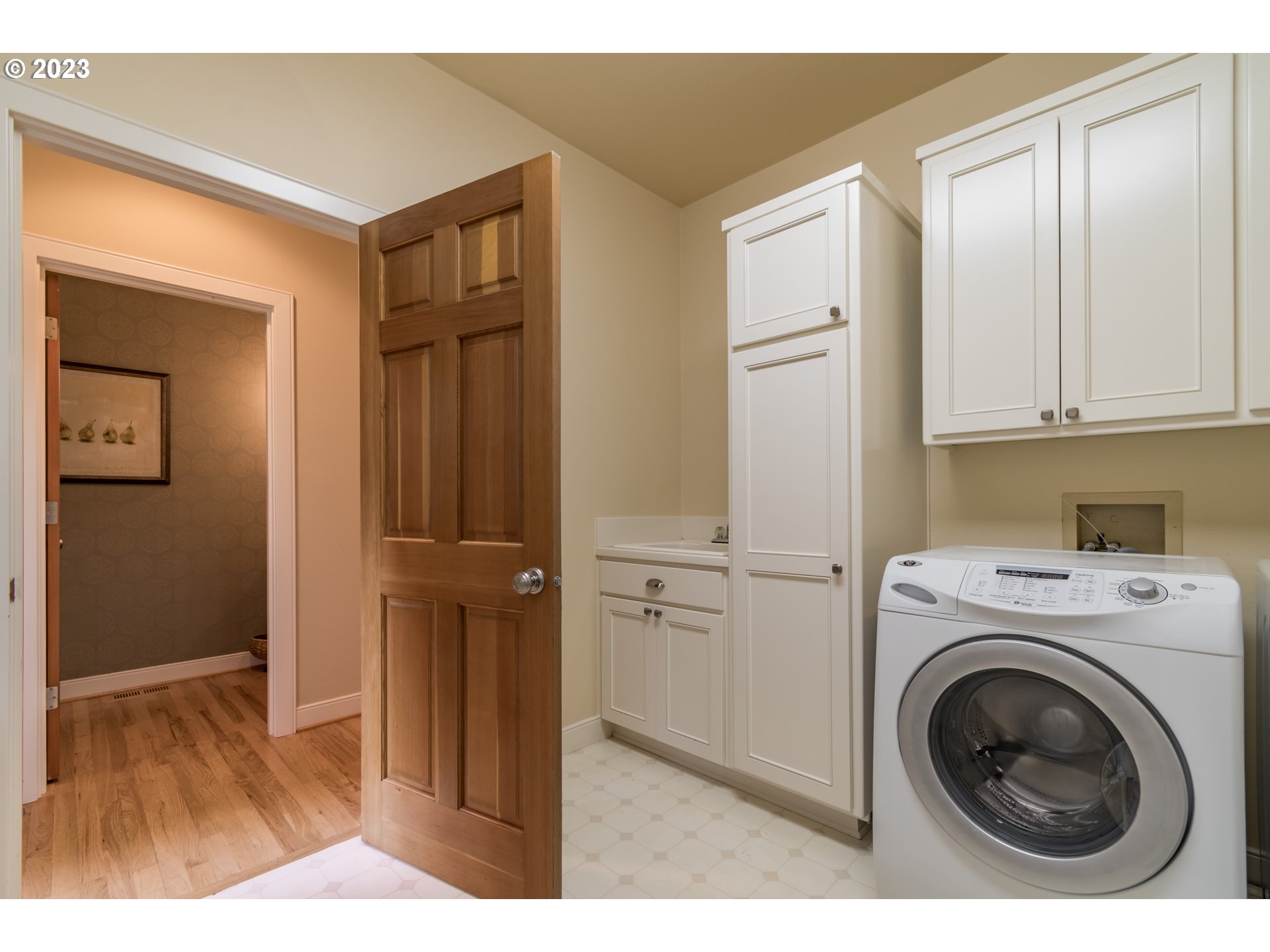 1247 Crenshaw Road Eugene, OR 97401 - Photo 32 of 48 Gallery Image 32