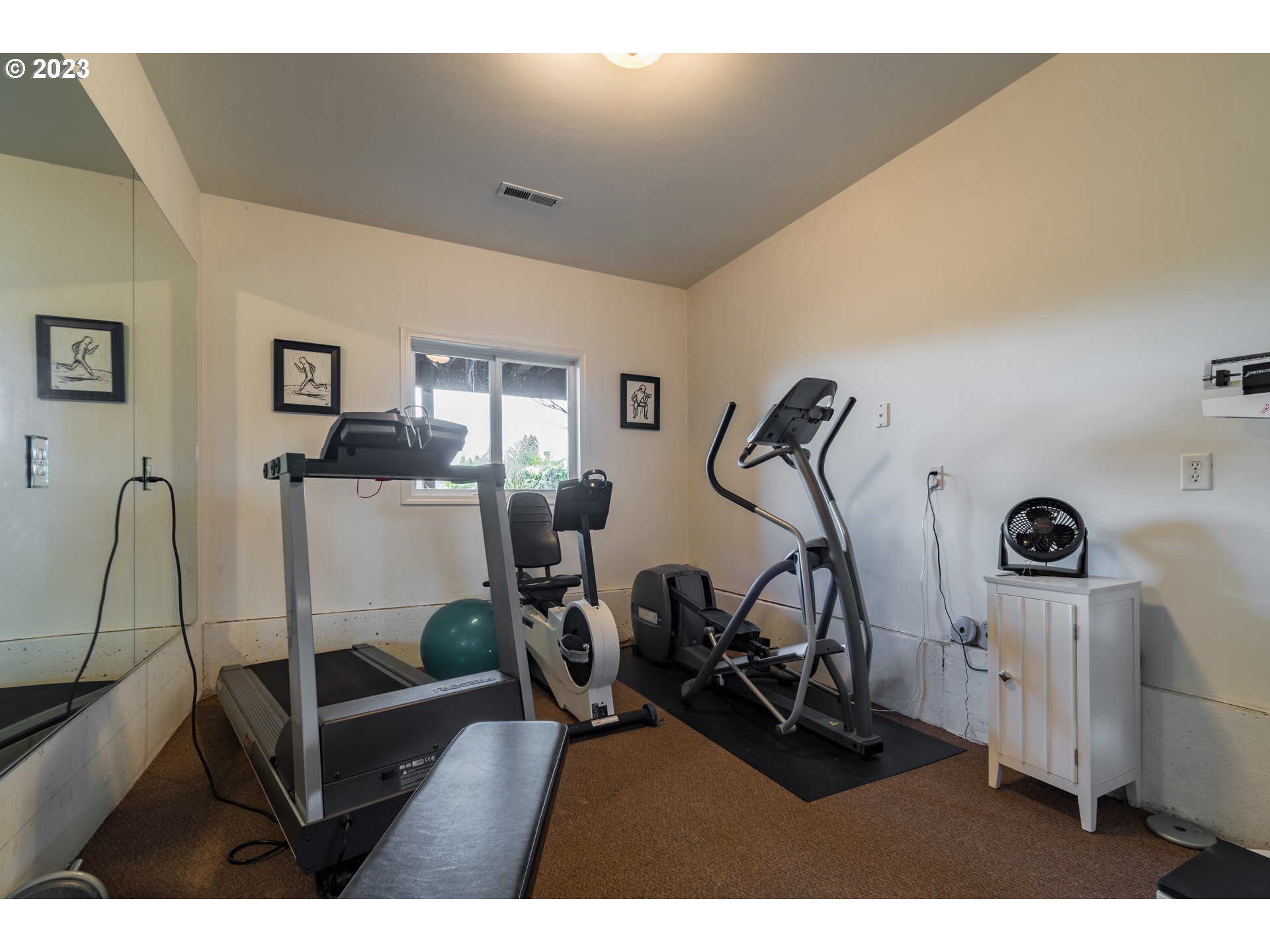 1247 Crenshaw Road Eugene, OR 97401 - Photo 39 of 48 Gallery Image 39