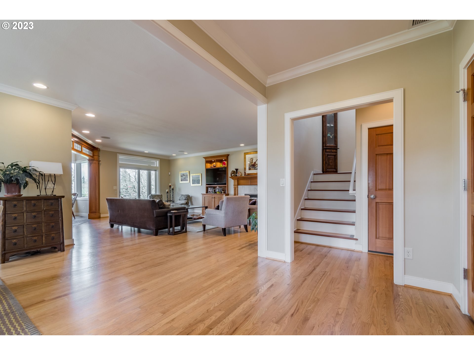 1247 Crenshaw Road Eugene, OR 97401 - Photo 4 of 48 Gallery Image 4