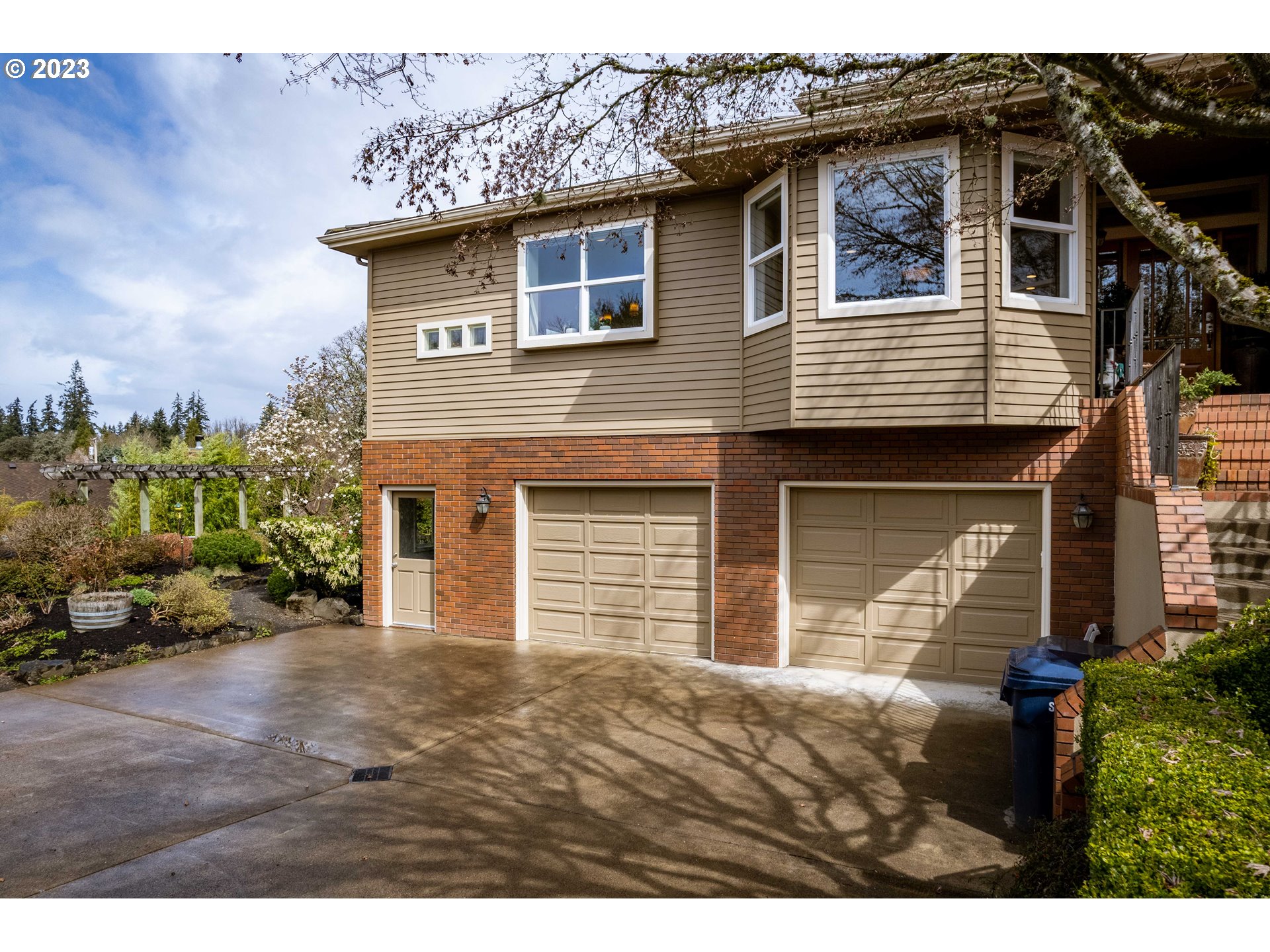 1247 Crenshaw Road Eugene, OR 97401 - Photo 47 of 48 Gallery Image 47