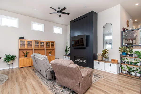 $512,500 | 5507 Lori Lane West, West Fargo, ND 58078