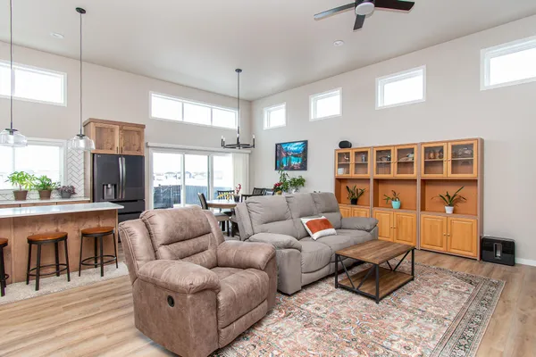 $512,500 | 5507 Lori Lane West, West Fargo, ND 58078