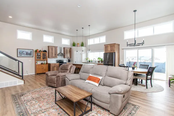 $512,500 | 5507 Lori Lane West, West Fargo, ND 58078