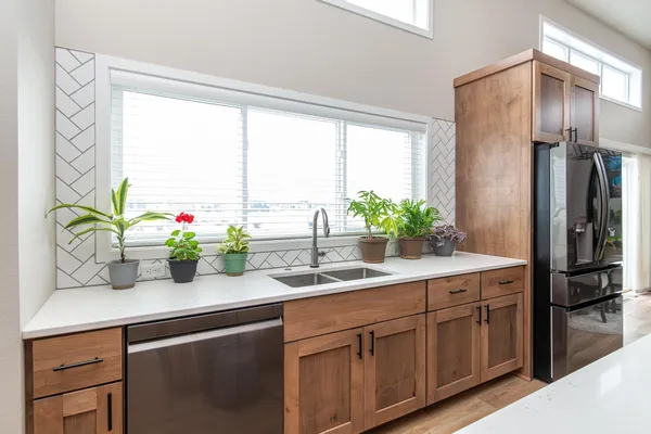 $499,000 | 5507 Lori Lane West, West Fargo, ND 58078