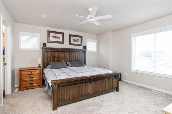 $512,500 | 5507 Lori Lane West, West Fargo, ND 58078