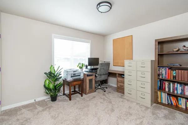 $512,500 | 5507 Lori Lane West, West Fargo, ND 58078