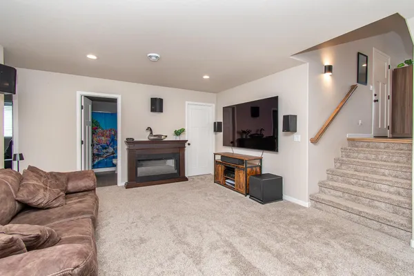 $499,000 | 5507 Lori Lane West, West Fargo, ND 58078