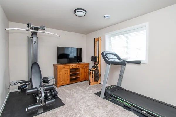 $499,000 | 5507 Lori Lane West, West Fargo, ND 58078