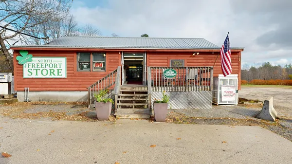 $525,000 | 130 Wardtown Road, Freeport, ME 04032