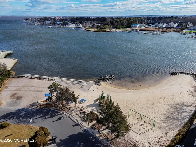 $915,000 | 34 Blue Cedar Drive, Brick, NJ 08723