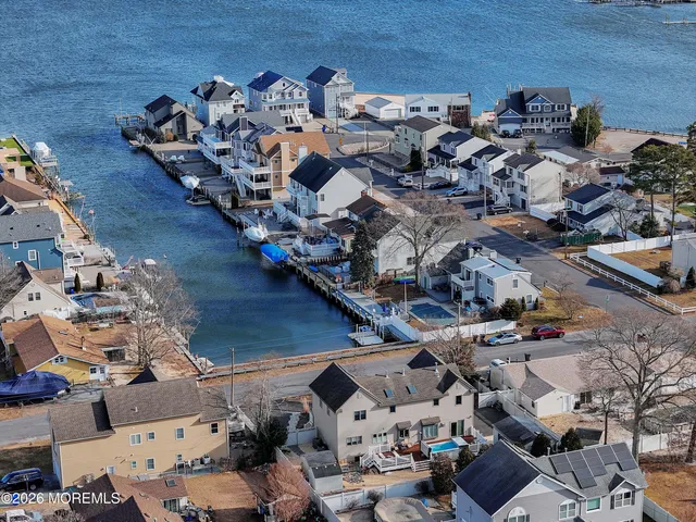 $915,000 | 34 Blue Cedar Drive, Brick, NJ 08723