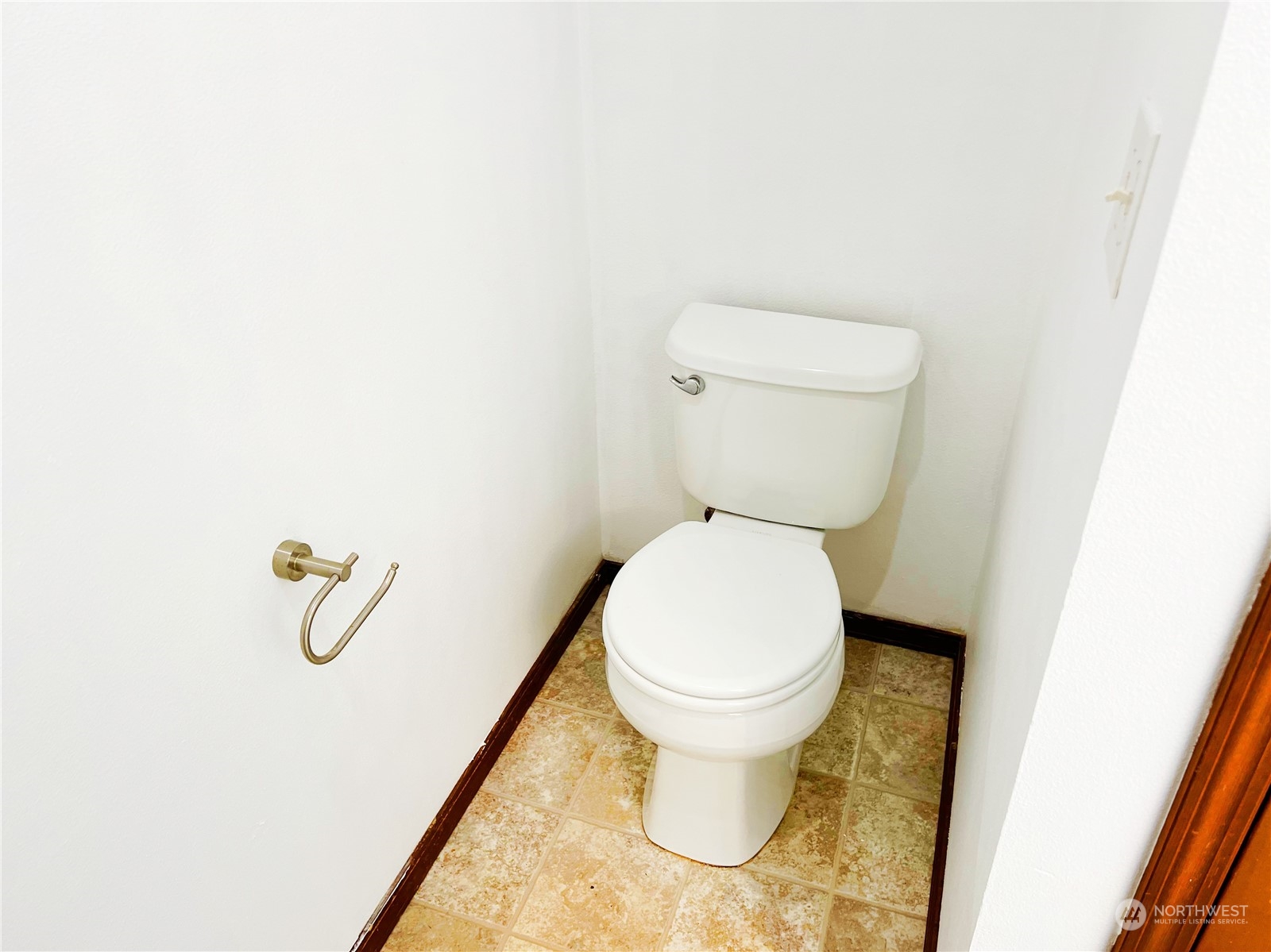 742 East Thornton Road Shelton, WA 98584 - Photo 16 of 39 a bathroom with a toilet and a sink