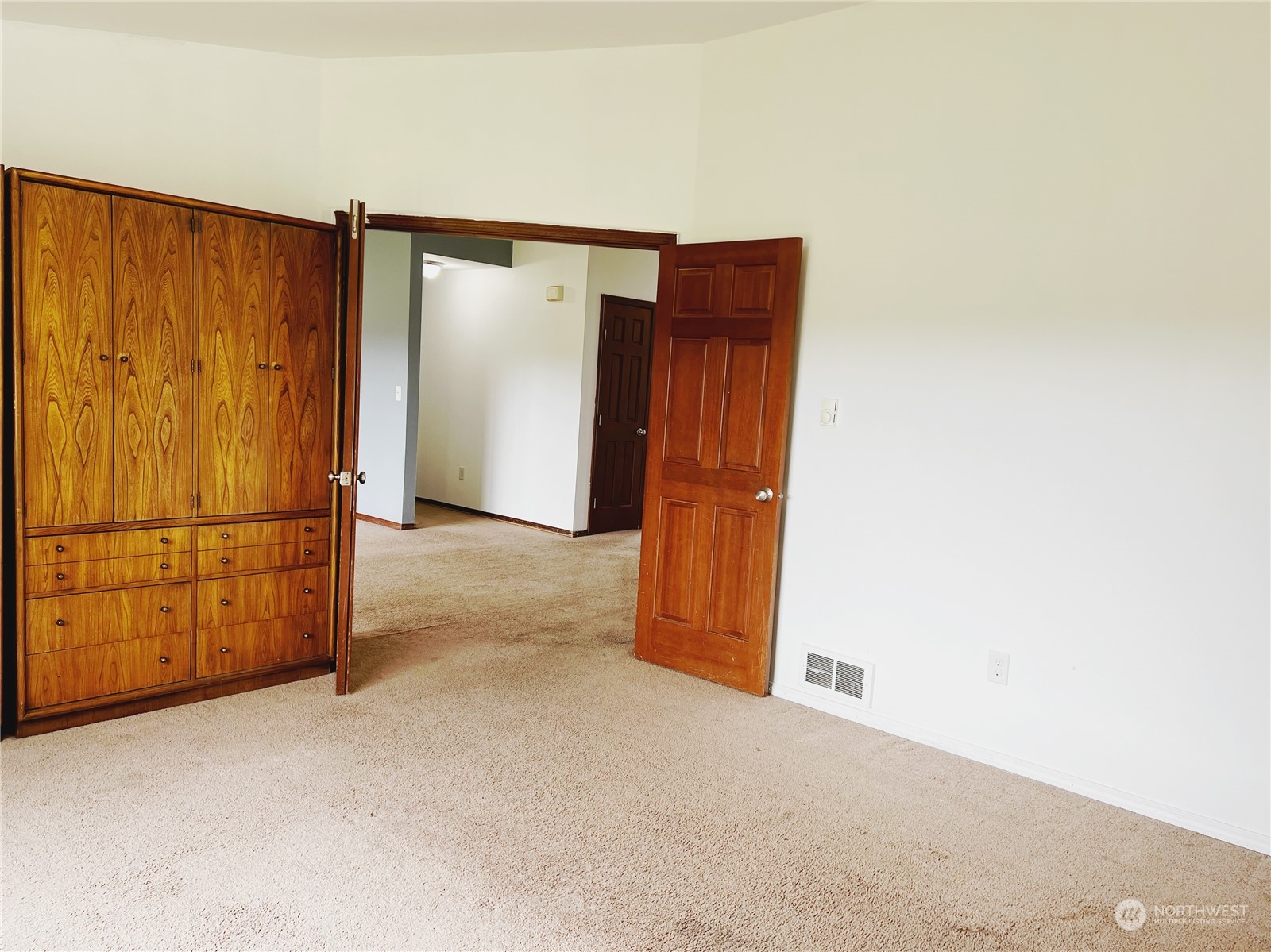 742 East Thornton Road Shelton, WA 98584 - Photo 23 of 39