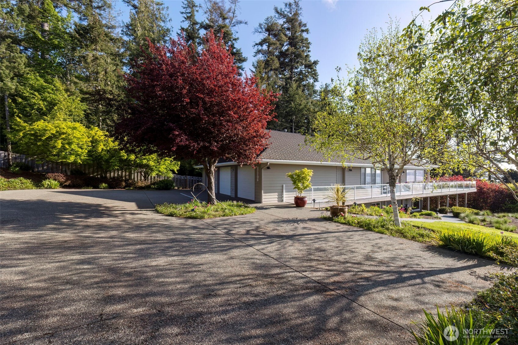 21106 President Point Road Northeast Kingston, WA 98346 - Photo 4 of 39 Gallery Image 4