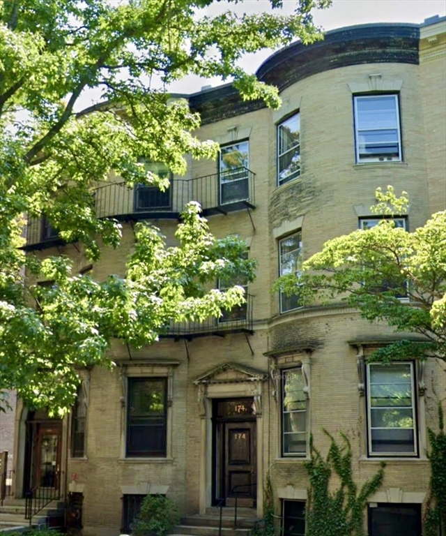 174 Bay State Road, Unit B Boston, MA 02215 - Photo 3 of 6
