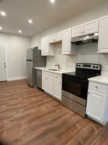 $2,800 | 78 West Central Street, Unit 2, Natick, MA 01760