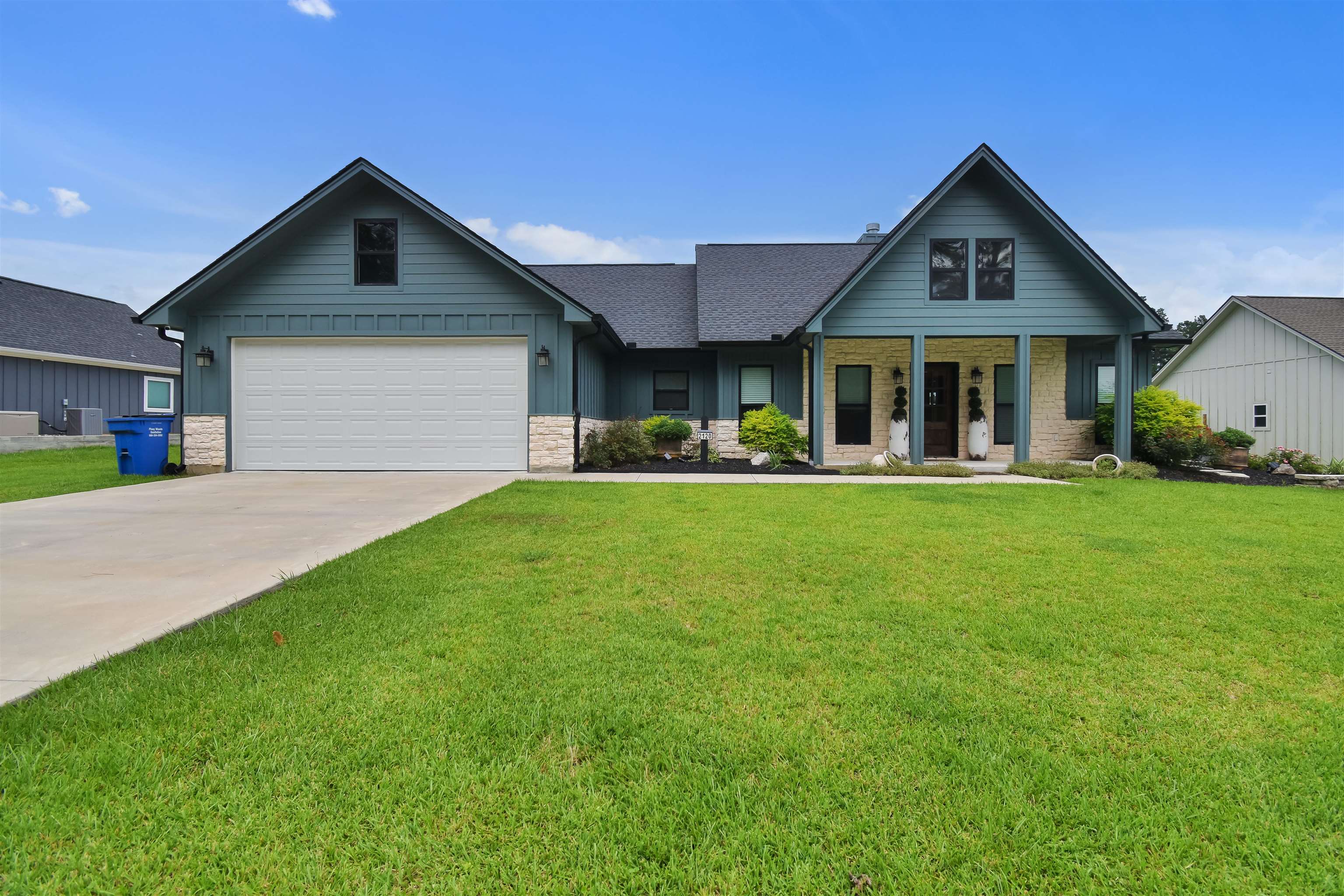 2120 Neyland Road Silsbee, TX 77656 - Photo 1 of 29
