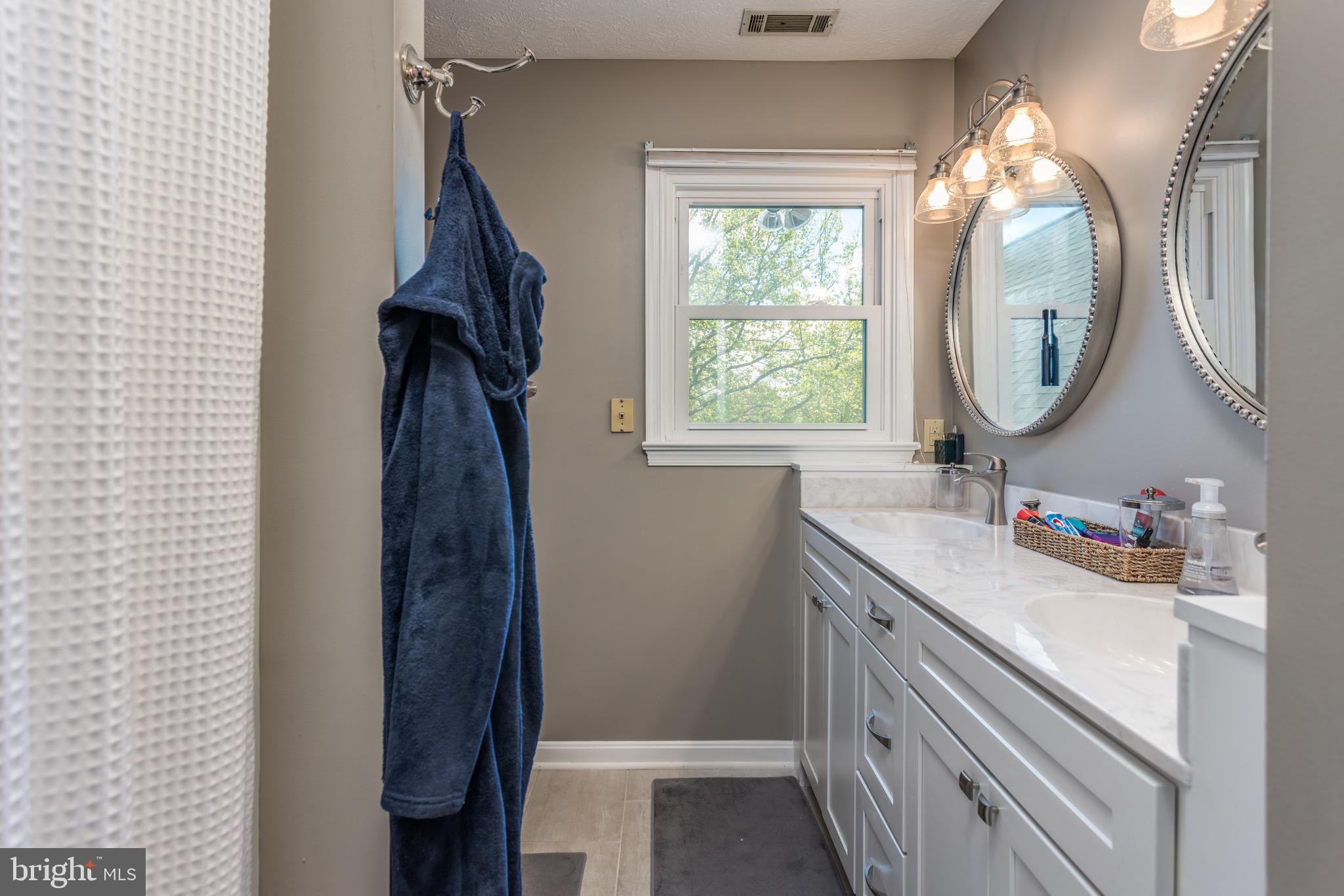 660 Germany Road Stephens City, VA 22655 - Photo 51 of 98 3rd Level Full Bath