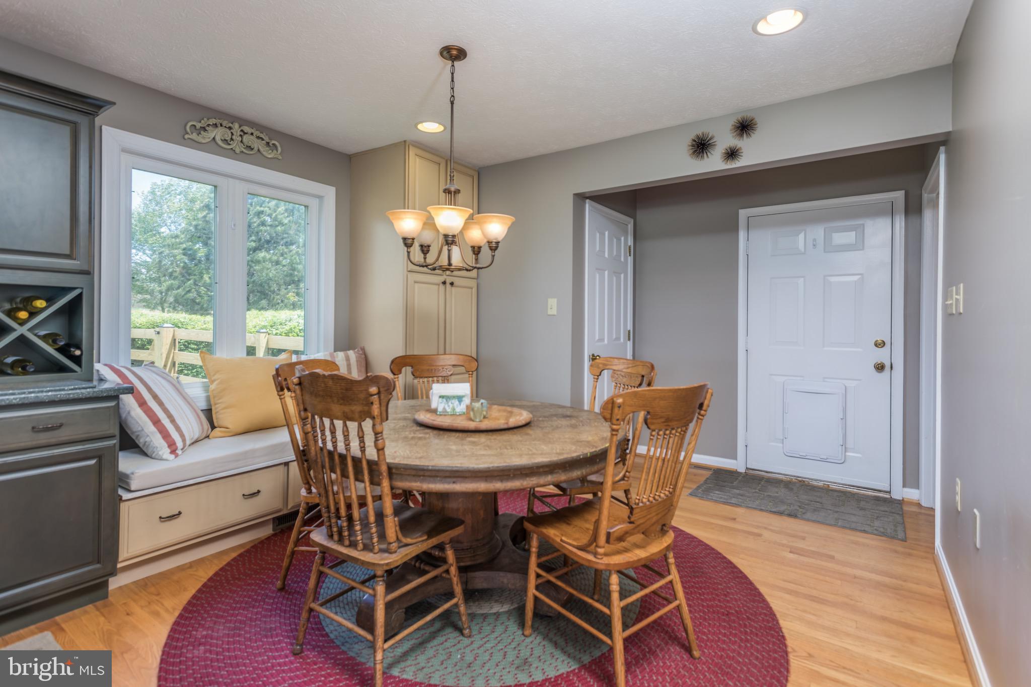 660 Germany Road Stephens City, VA 22655 - Photo 8 of 98 Breakfast Area
