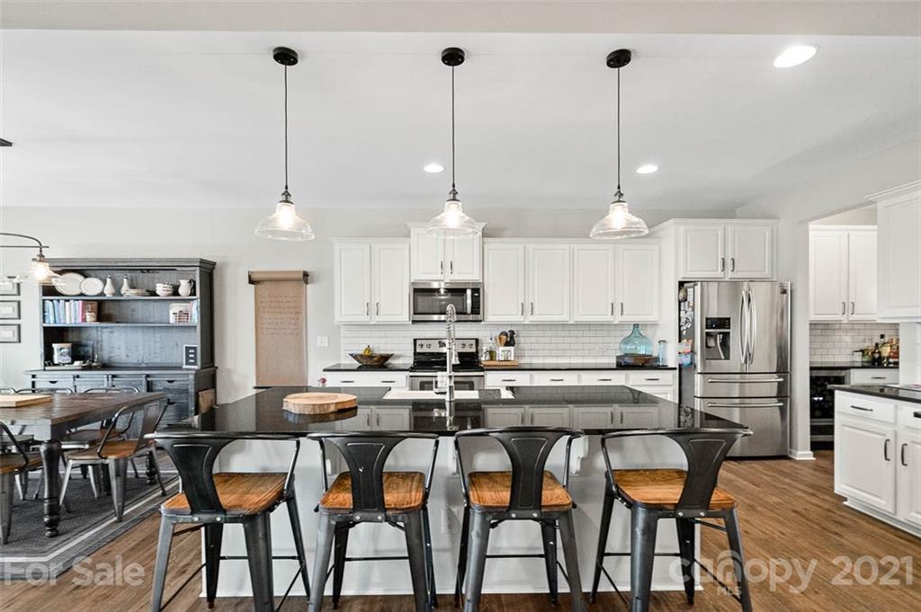 1137 Bethel Road Charlotte, NC 28208 - Photo 5 of 43 Gallery Image 5