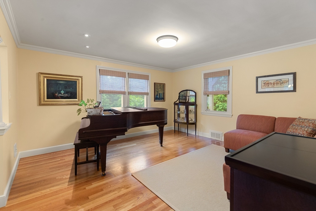 1 Dawes Road Lexington, MA 02421 - Photo 14 of 38