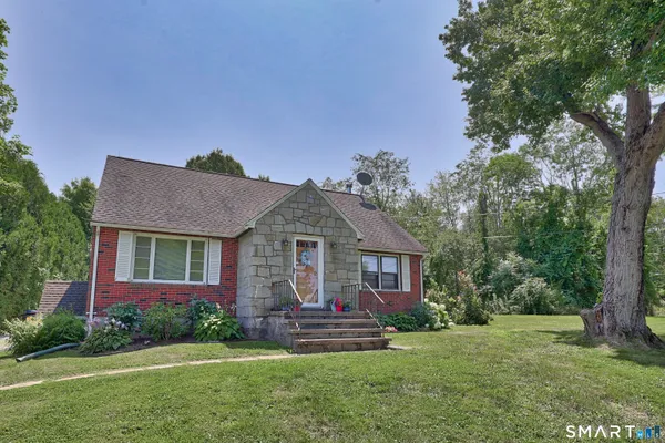 $350,000 | 73 Orchard Lane, Torrington, CT 06790