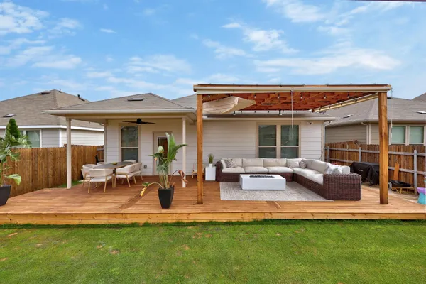 $2,300 | 601 Goat Willow Lane, Georgetown, TX 78626
