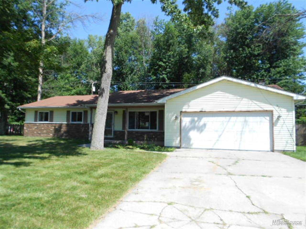 3130 Riverside Drive Port Huron, MI 48060 - Photo 24 of 24 31159734-25.JPG