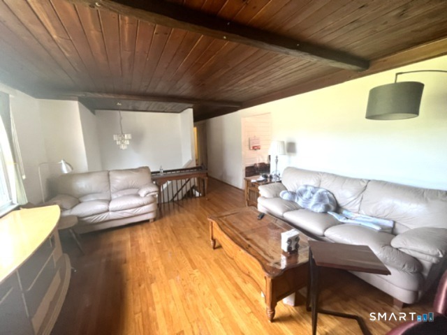 122 Black Point Road East Lyme, CT 06357 - Photo 9 of 40
