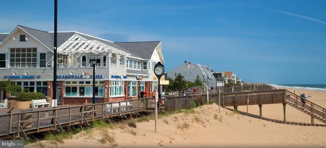 $5,595,000 | 36 South Atlantic Avenue, Bethany Beach, DE 19930