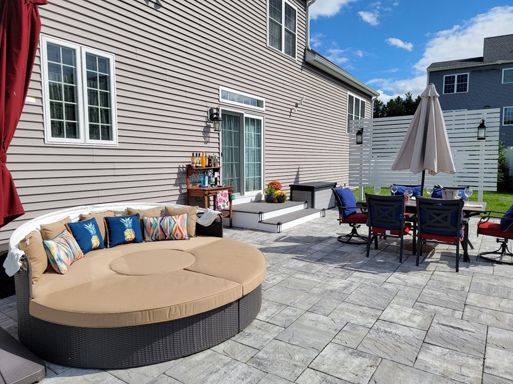 6 Willow Road Ashland, MA 01721 - Photo 3 of 41