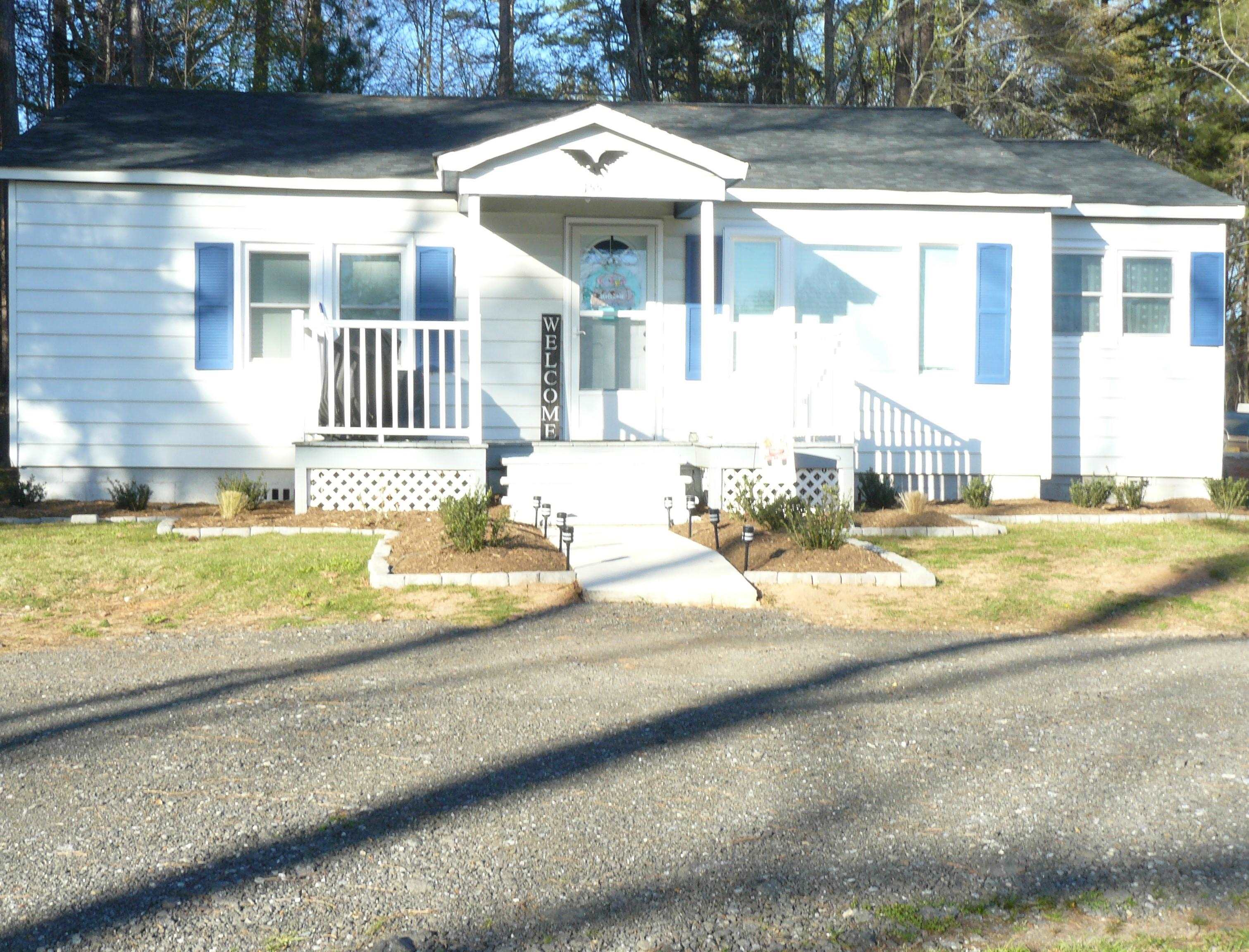 155 Goucher School Road Gaffney, SC 29340 - Photo 1 of 15 Gallery Image 1
