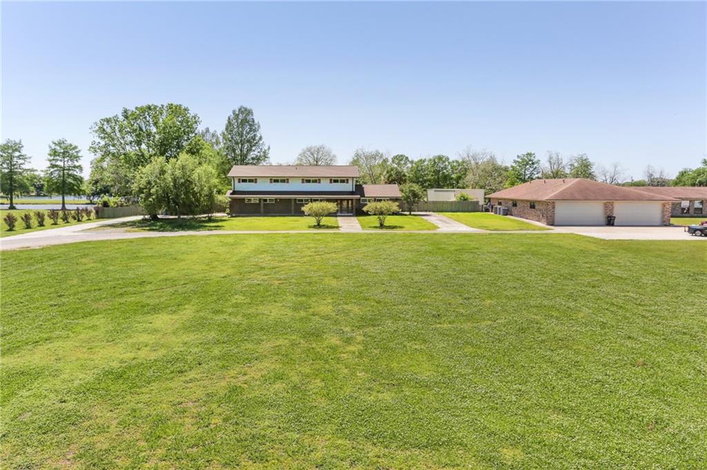 2948 Bayou Road St. Bernard, LA 70085 - Photo 2 of 27