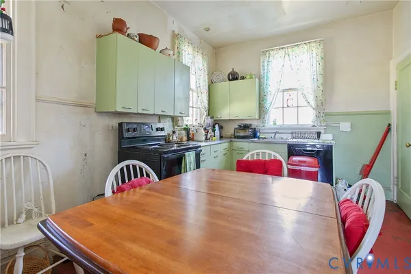 $400,000 | 1216 Main St Point, West Point, VA 23181