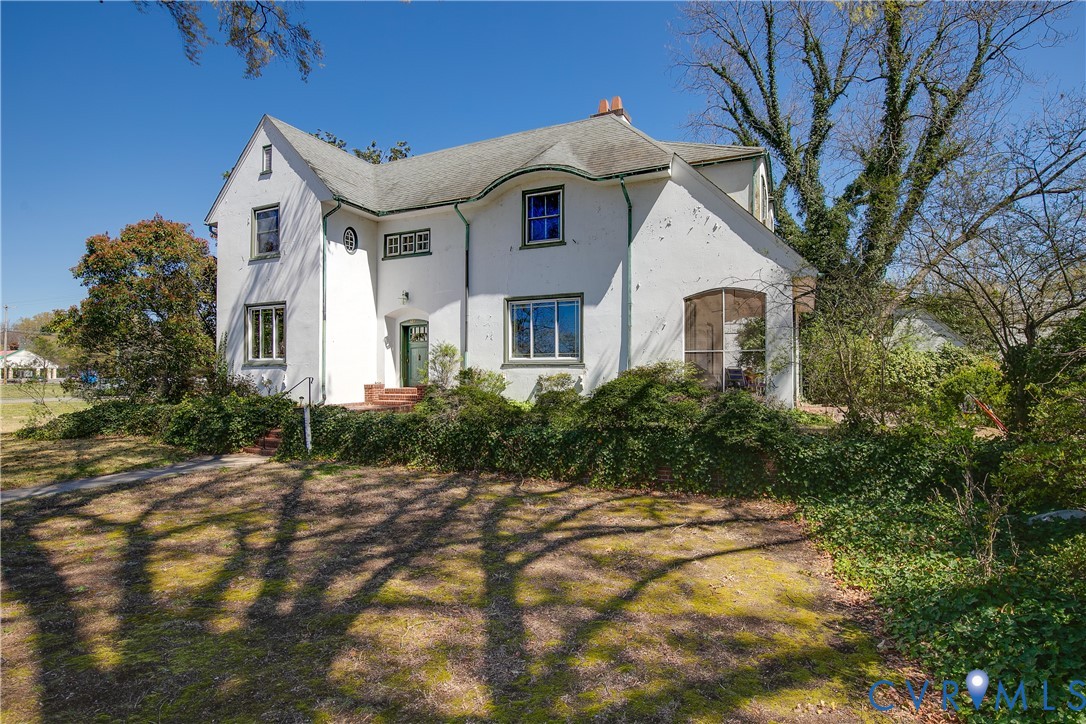 1216 Main St Point West Point, VA 23181 - Photo 3 of 50