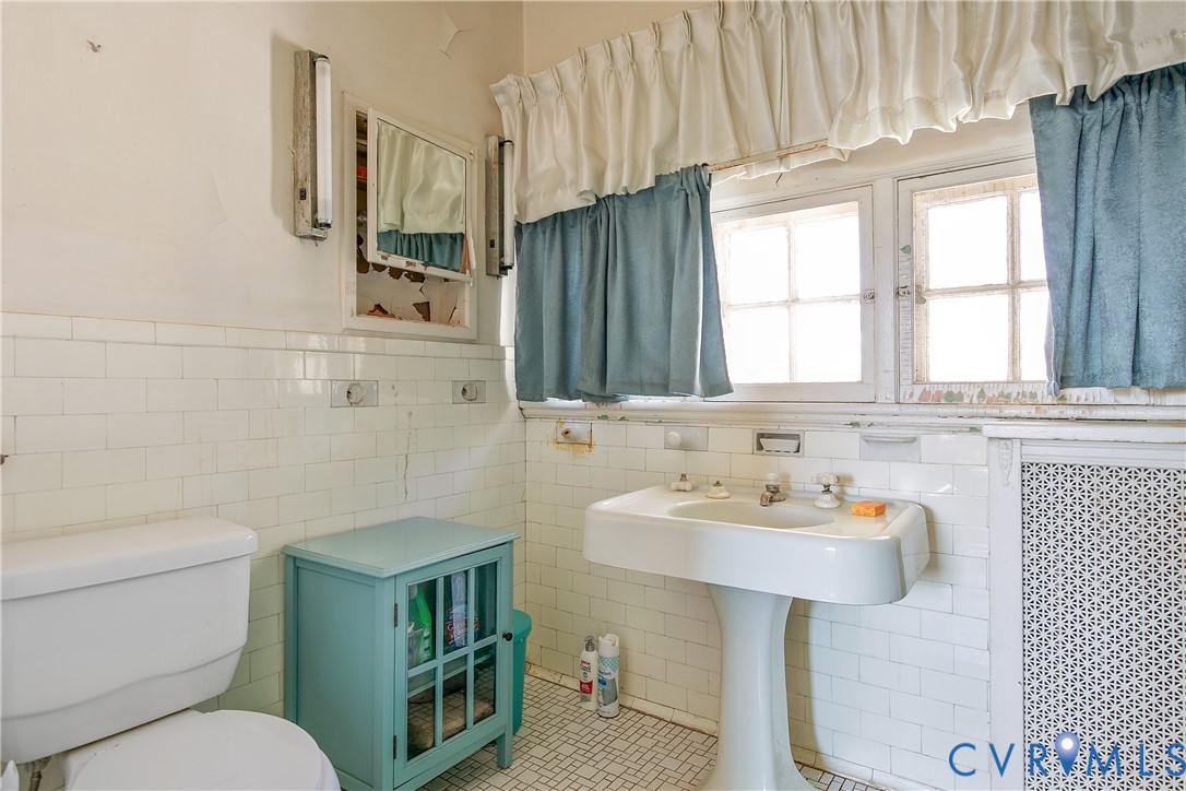 1216 Main St Point West Point, VA 23181 - Photo 32 of 50