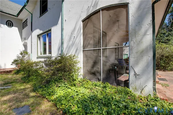 $400,000 | 1216 Main St Point, West Point, VA 23181