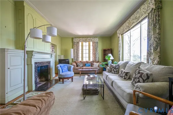 $400,000 | 1216 Main St Point, West Point, VA 23181