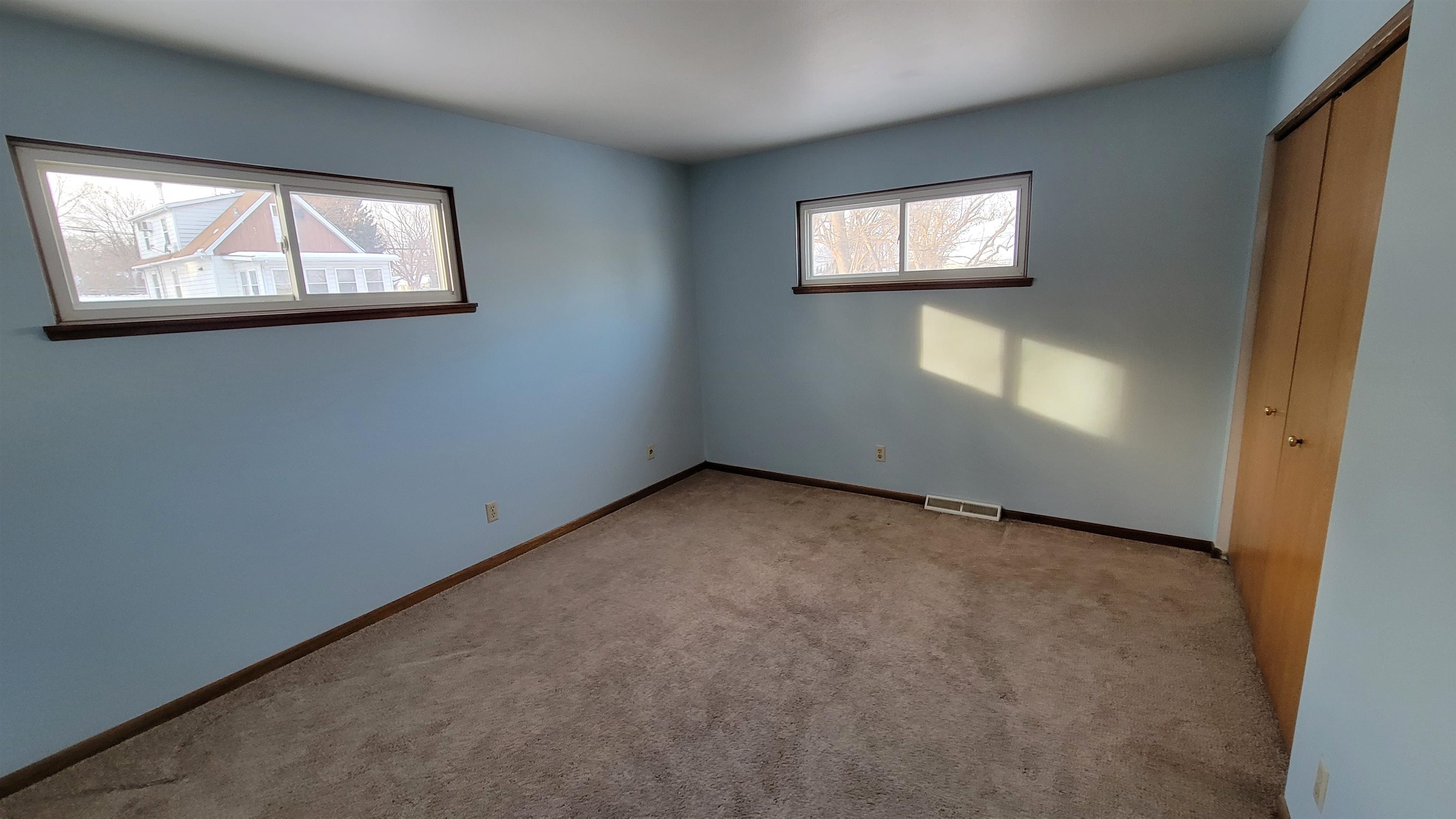 4013 Claire Street Madison, WI 53716 - Photo 15 of 20