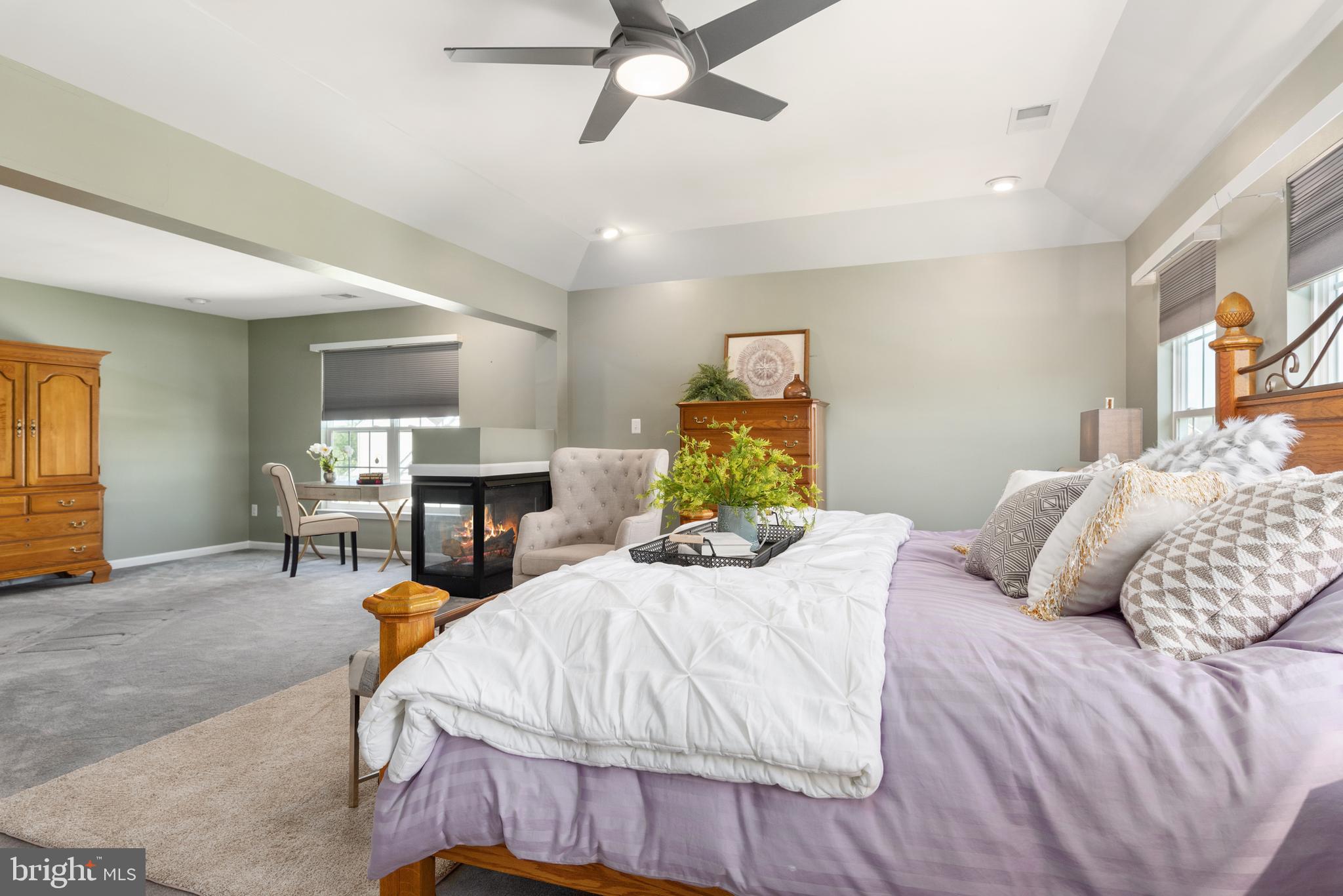 610 Sand Road Severn, MD 21144 - Photo 20 of 43 Master suite with sitting area
