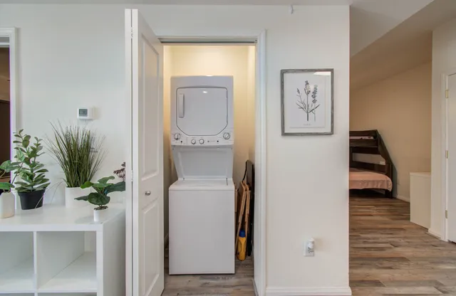 $195,000 | 1207 Grand W Boulevard, Unit 3E, Katy, TX 77449